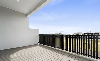 13 Eaglemont Drive, Strathtulloh, VIC 3338, 3房, 2浴, Townhouse