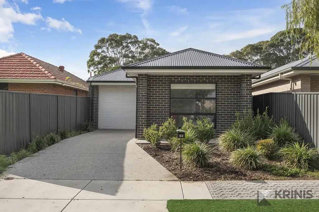 Marleston 4Moenga MAGNIFICENT, MODERN MARVEL IN MARLESTON