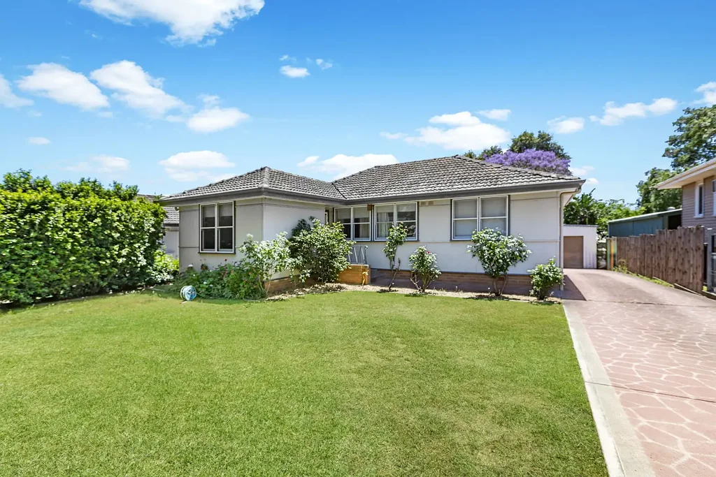 48 Anzac Parade, Muswellbrook, NSW 2333