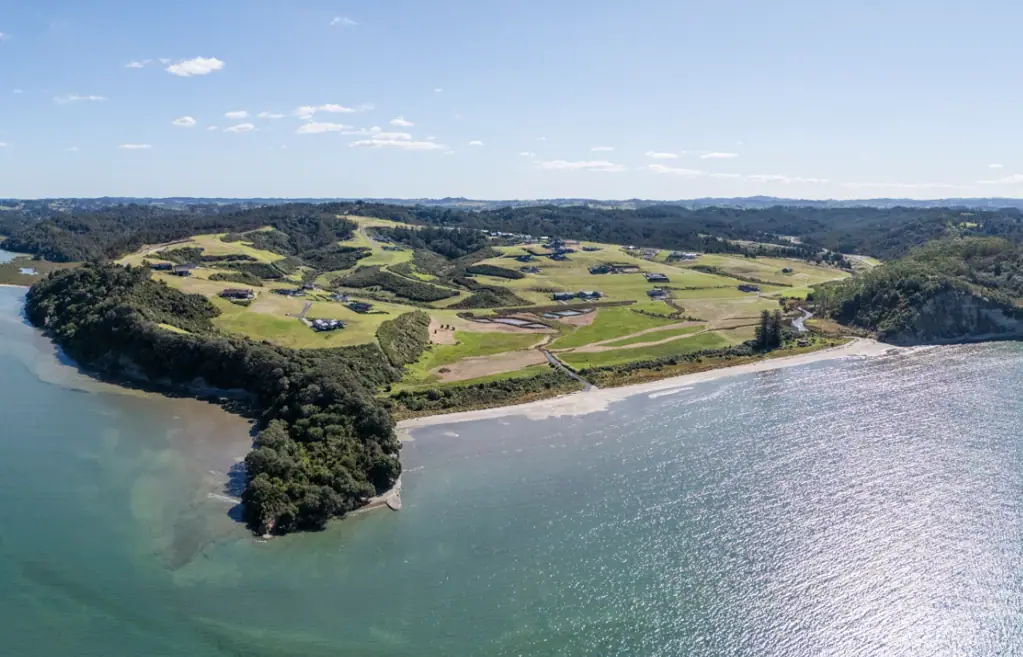 Okura Bush Elevated Coastal Living with Space & Privacy