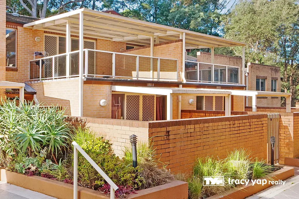 Marsfield 3कमरा Spacious 3Bed +Study Townhouse with ultimate privacy!