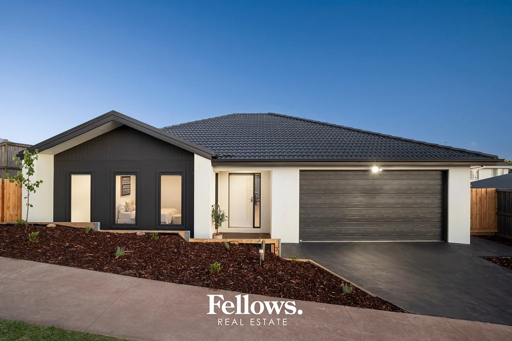 22 Tassell Drive, Warragul, VIC 3820