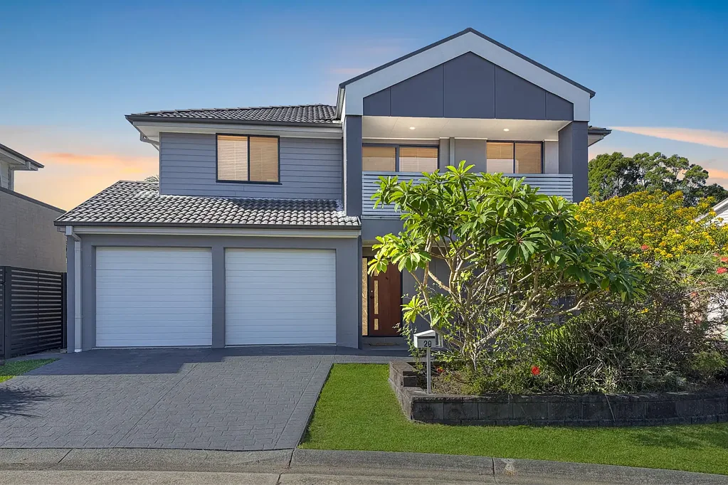 20 Siloam Drive, Belmont North, NSW 2280