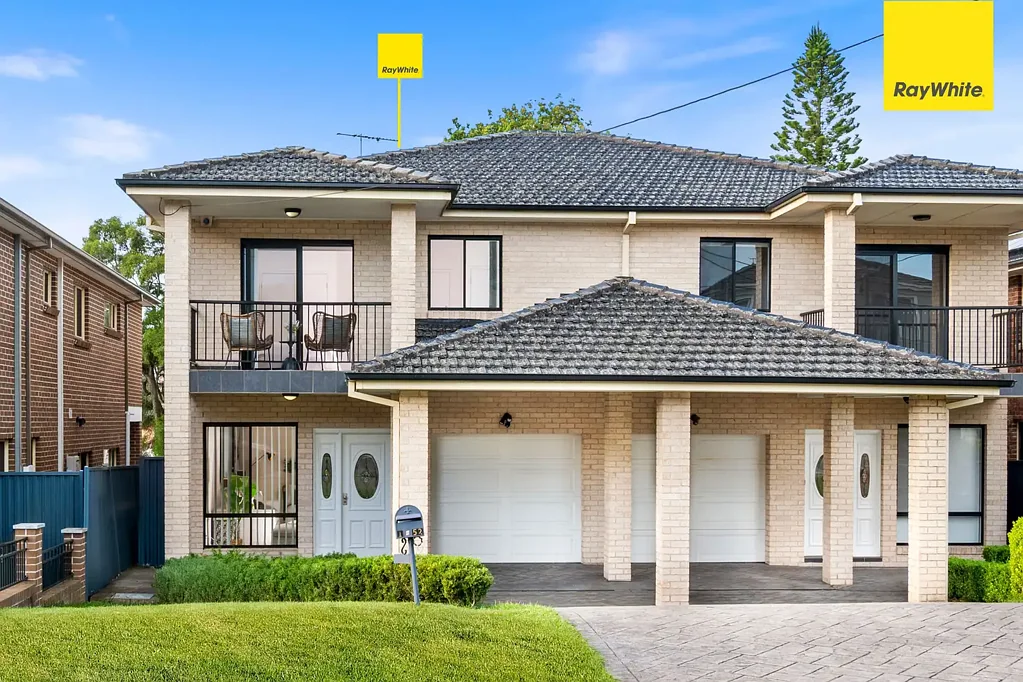 North Ryde 4房  Oversized North-Facing Duplex - Easy Walk to Metro