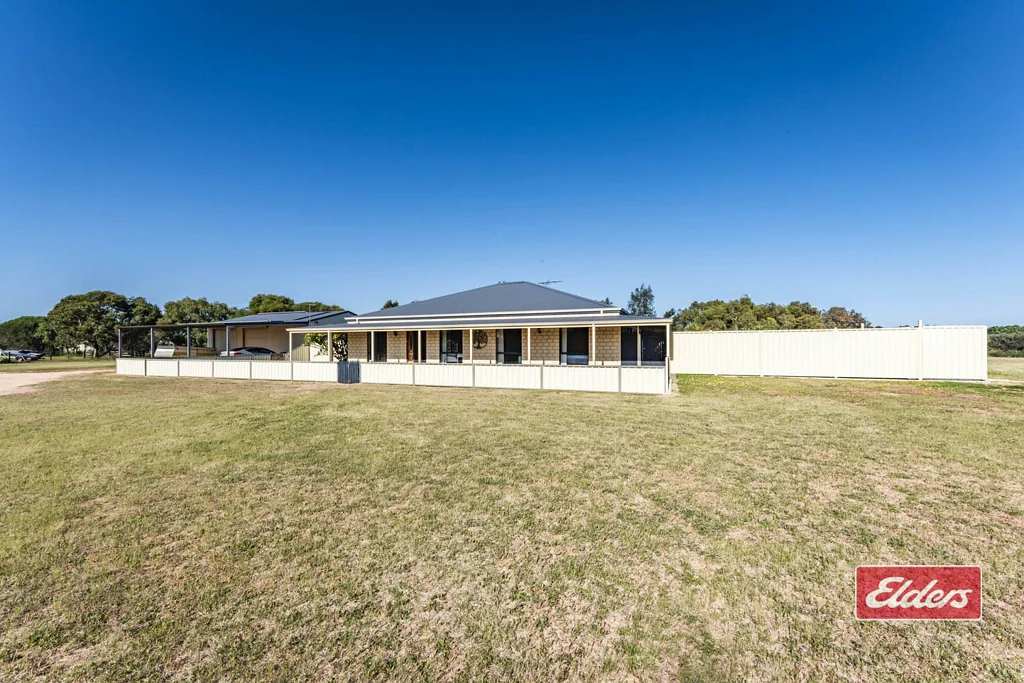 3 Peppin Place, Deepdale, WA 6532