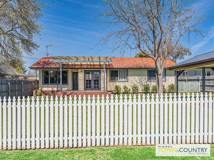 168B GALLOWAY ST, ARMIDALE NSW 2350, 0 Schlafzimmer, 0 Badezimmer, House