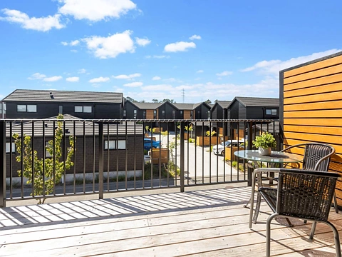 Kumeu 2房  Buy Your Home - Secure Your Future