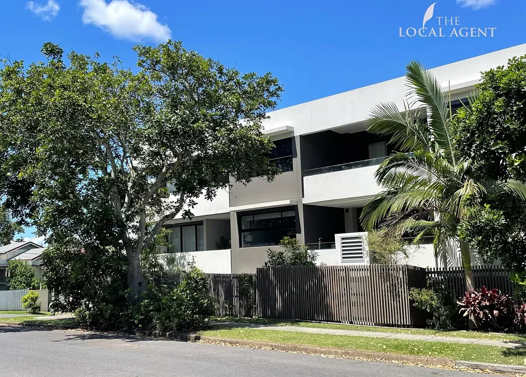 Annerley 1 Bedroom POLISHED ONE-BEDROOM UNIT!