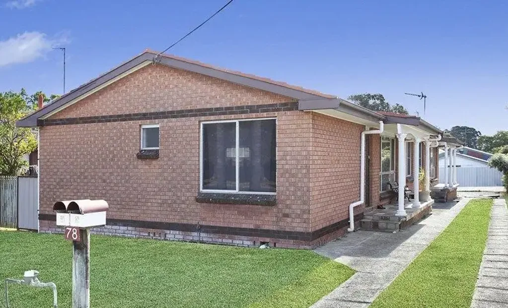 1/78 Barton Street, Oak Flats, NSW 2529