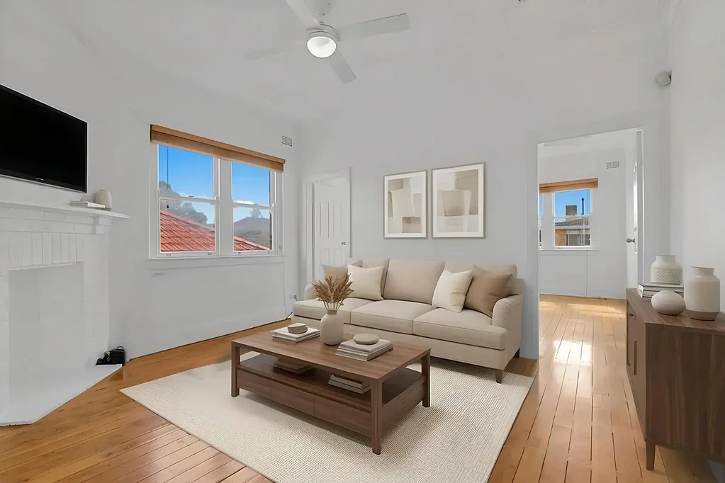 Bondi Beach Sun- Filled 1 Bed + Study