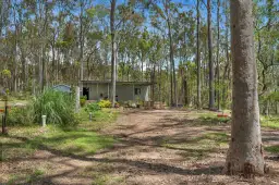 87 Erins Knob Road, Neerdie