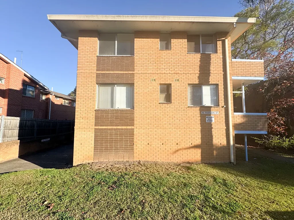 Modern Two-Bedroom Apartment in Convenient Penrith Location
