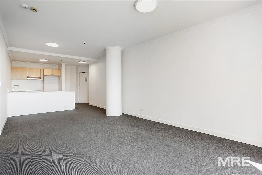 Huge, with Carlton Gardens views