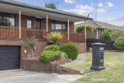 39 Rowland Crescent, Summerhill