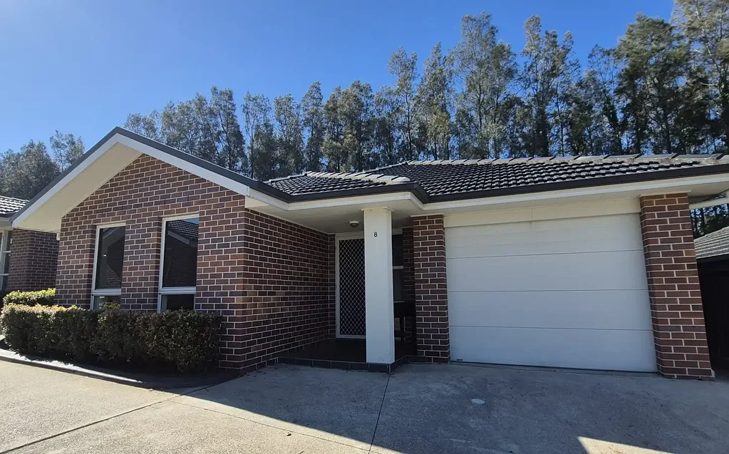 Enjoy Easy Living in a Peaceful Setting