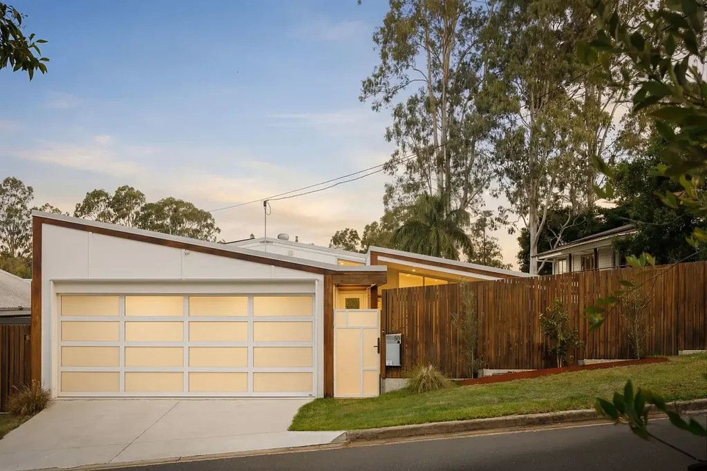 50 Currong Street, Kenmore, QLD 4069