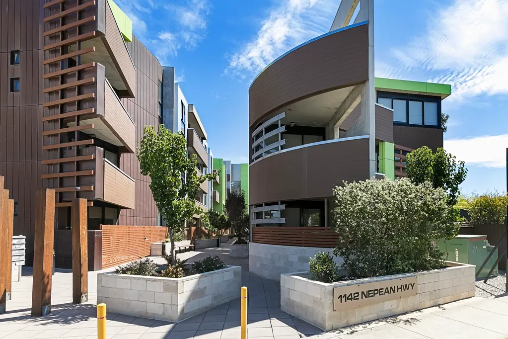 Modern Apartment Living in Prime Highett Location