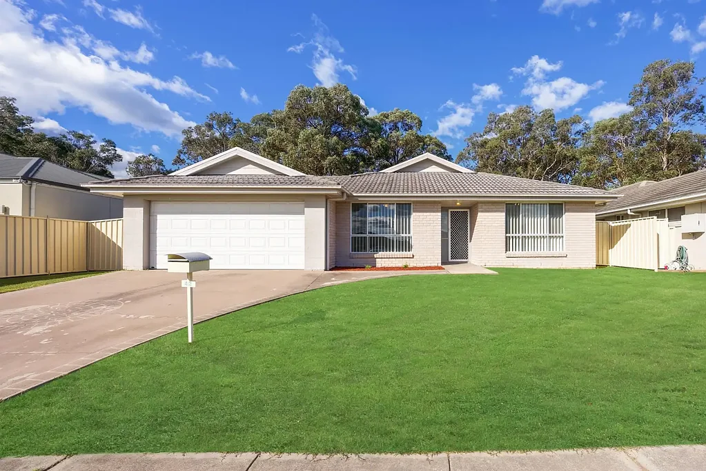 42 Ashton Drive, Heddon Greta, NSW 2321, 4 Bedrooms, 2 Bathrooms, House