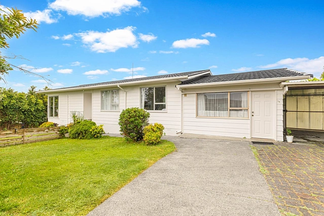 1 Blanche Way, Half Moon Bay, Manukau City