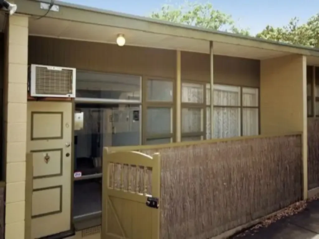 Neat 1 bedroom unit in a great location