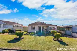 3 FANNING ST, Gillieston Heights