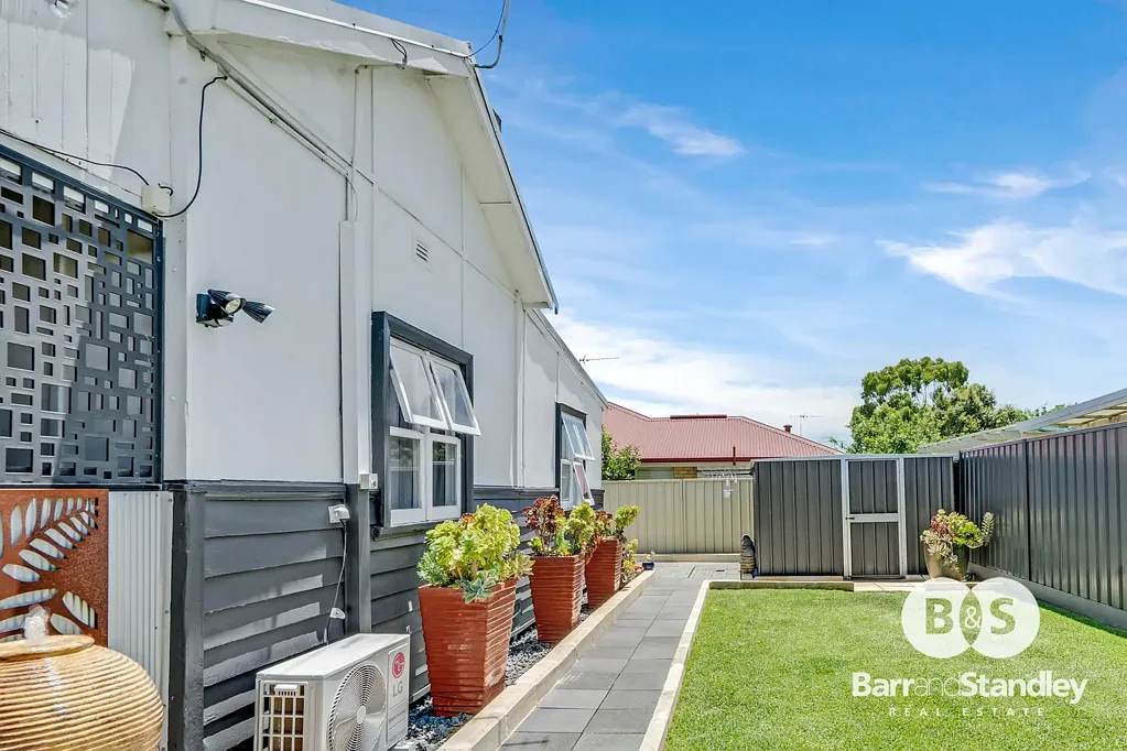 42 Winton Street, Carey Park, WA 6230