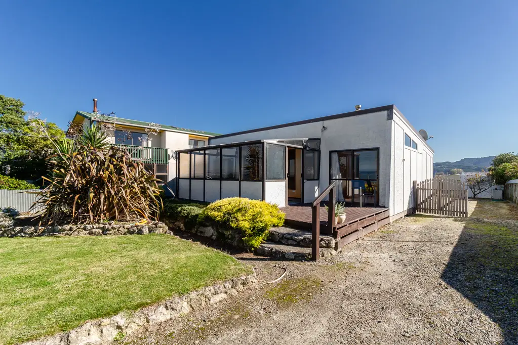 115 North Shore Road, Eskdale, Hastings, Hawke's Bay