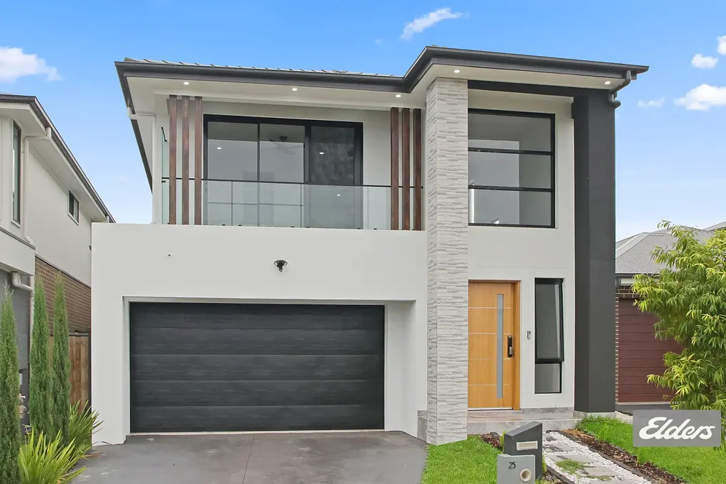 Box Hill 4部屋 Northeast-Facing Designer Family Home in a Prime Box Hill Location