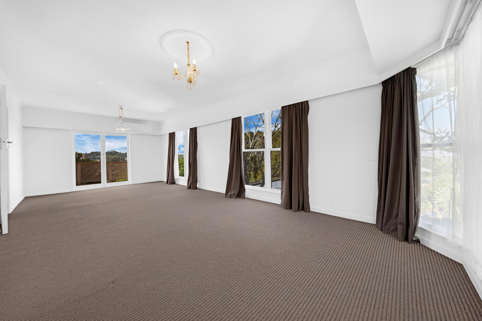 52 Carlton Street, Hillsborough, photo 6