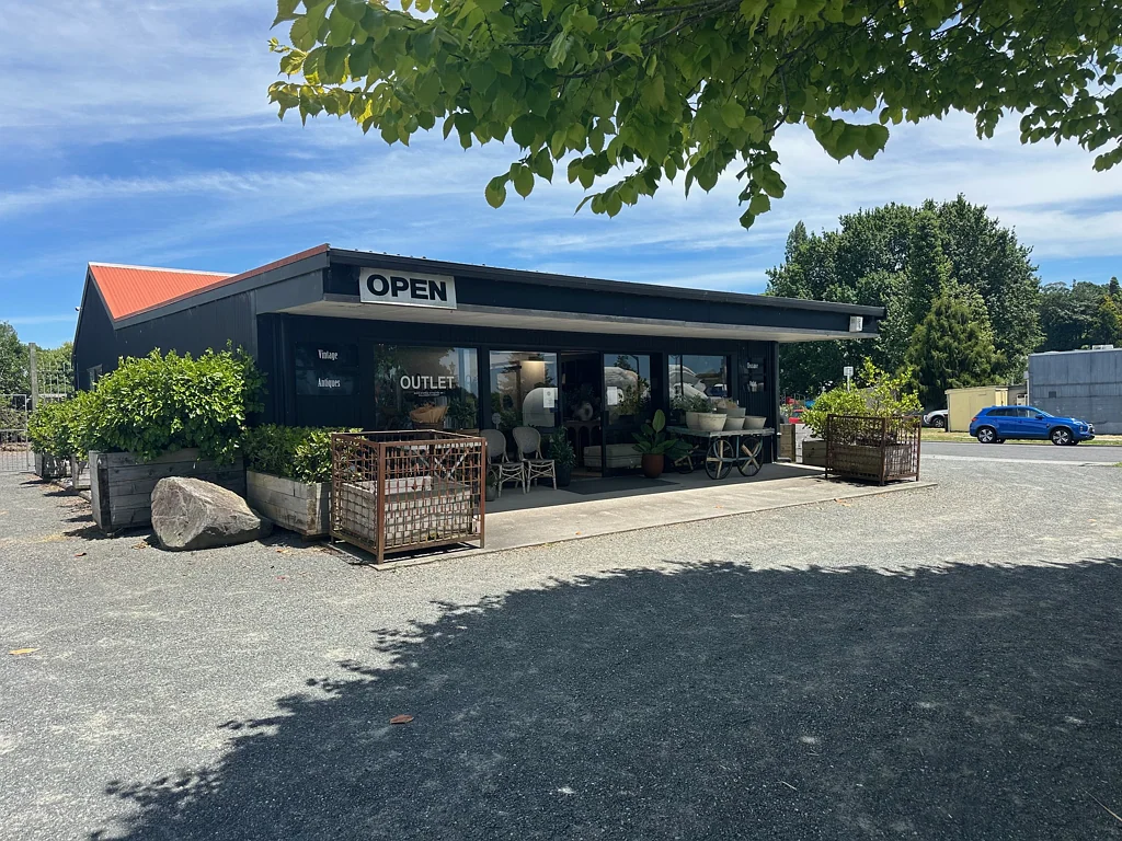 Tirau Tirau landmark location