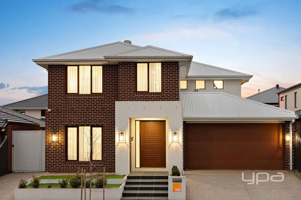 Point Cook 4ਬੈੱਡਰੂਮ “Henley-Built Luxury in the Heart of Alamanda School Zone”