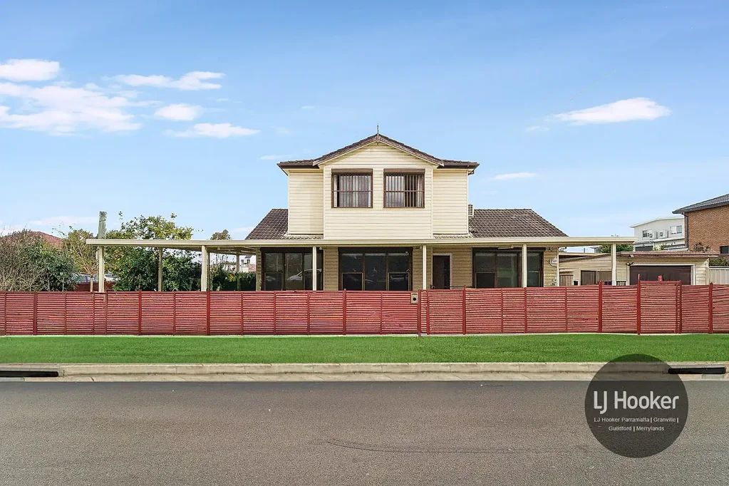 Guildford 5 Bedroom Corner Block Home | 2 Land Lots