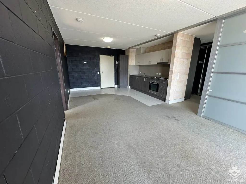 Southport 2ਬੈੱਡਰੂਮ 2 Bed, 1 Bath , 1 Car in Centre of Southport