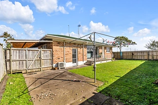 2/90 Pakuranga Road, Pakuranga, Manukau City