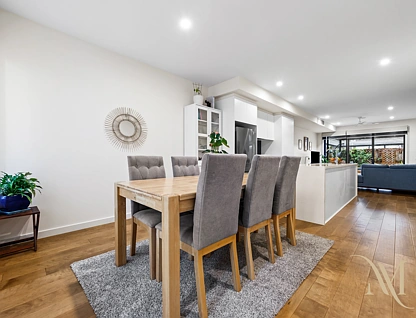 15 Grasslands Loop, Keysborough, VIC 3173, 3 slaapkamers, 2 badkamers, Townhouse