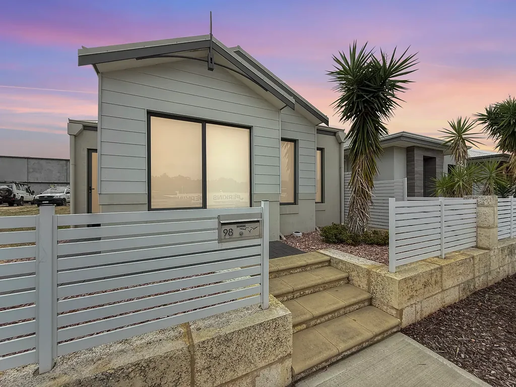 98 Tiffany Centre, Dalyellup, WA 6230