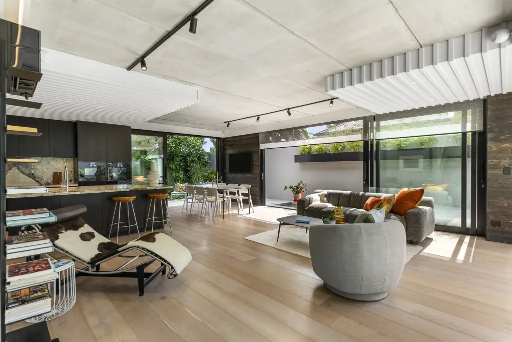 Westmere 4Zimmer Last Chance This Weekend