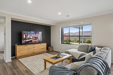 55 Shaw Drive, Romsey, VIC 3434, 4房, 2浴, House