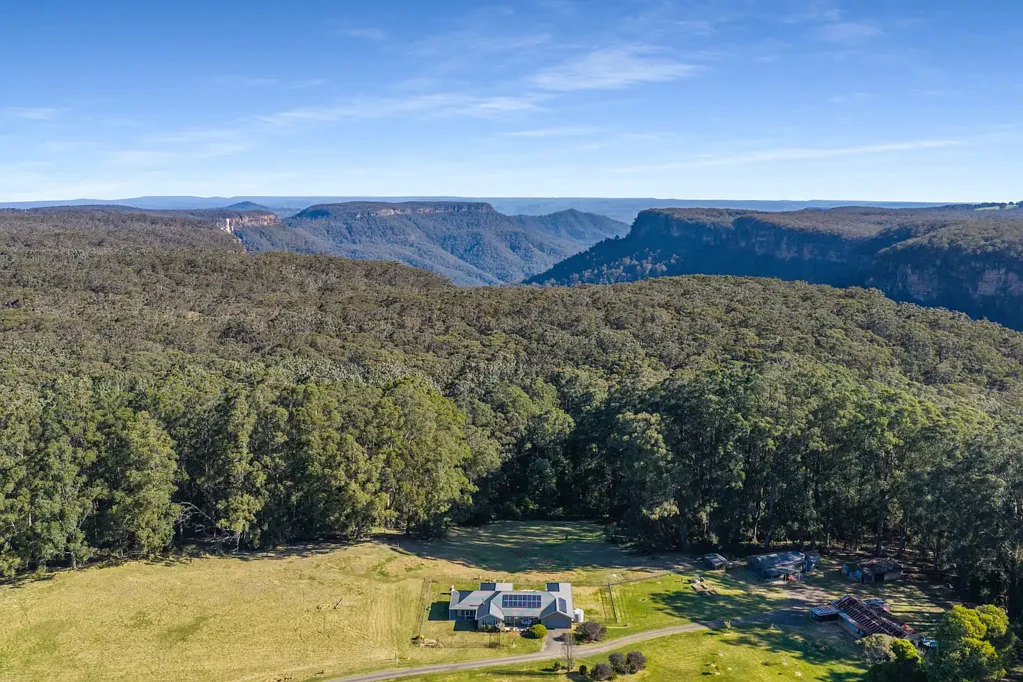 Fitzroy Falls A Rare 23-Acre Haven of Peace, Quality, and Unrivalled Natural Beauty