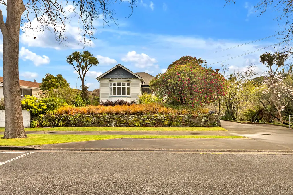 15 Cholmondeley Avenue, Opawa, Christchurch, Canterbury