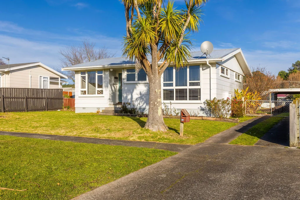 Wanganui East 2 Bedroom Run don’t walk, a fabulous opportunity awaits