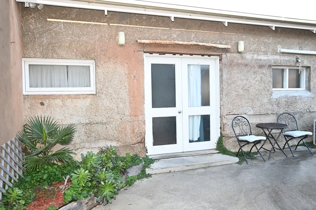 Convenience and Low Maintenance Living at Its Best!
