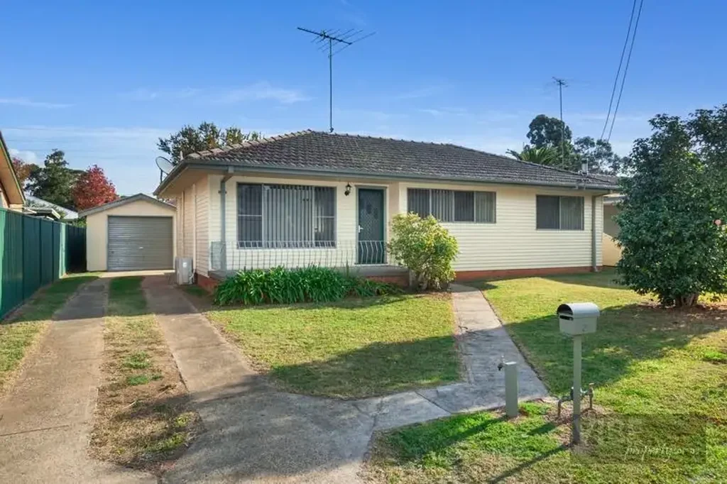 'LARGE BLOCK IN A GREAT LOCATION'
