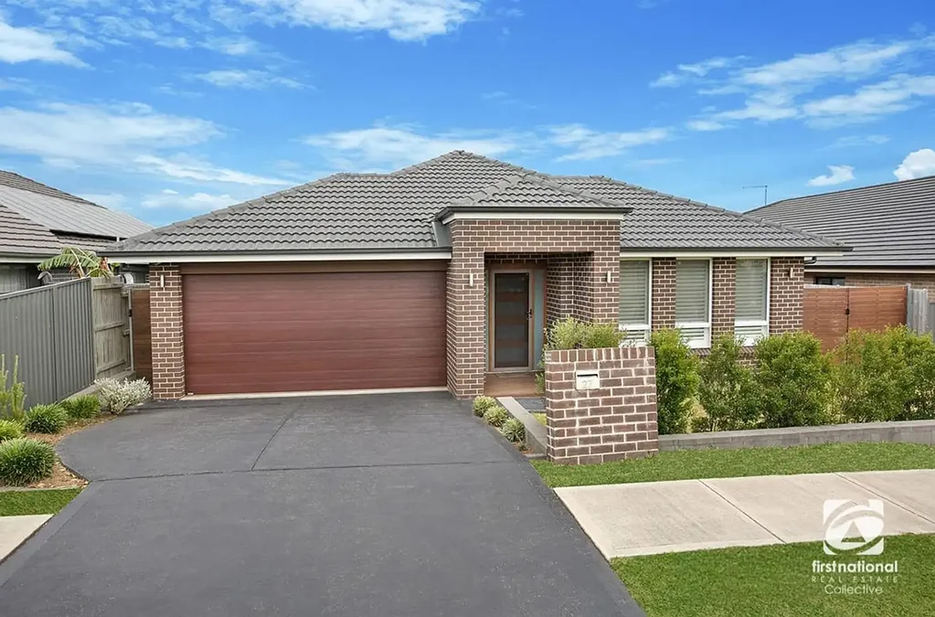 Currans Hill 4 Bedroom “Beautifully Presented Single Storey Home”