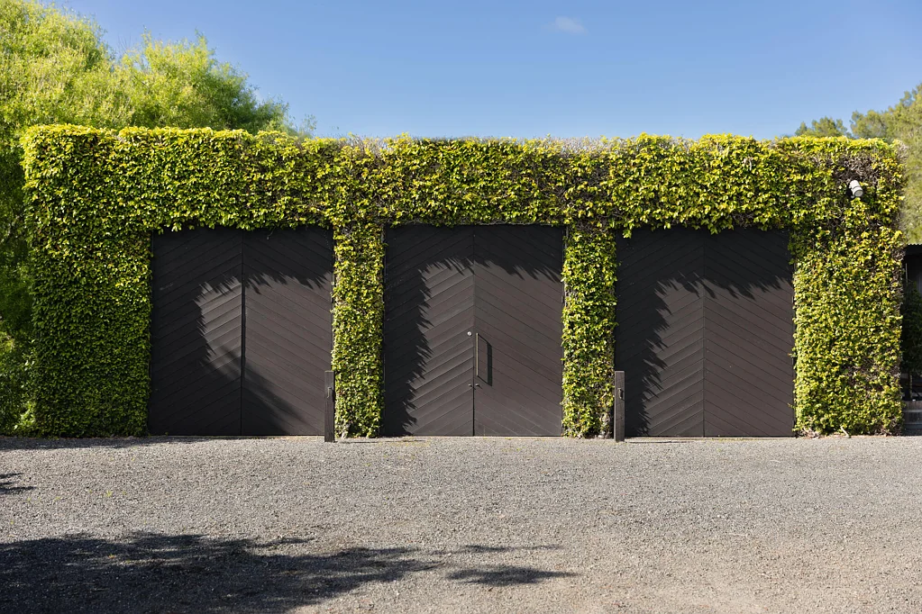 Kumeu The Long House by Fearon Hay