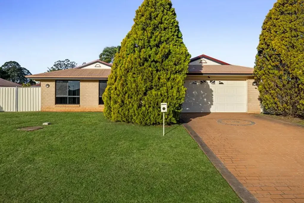 20 Wood Drive, Middle Ridge, QLD 4350