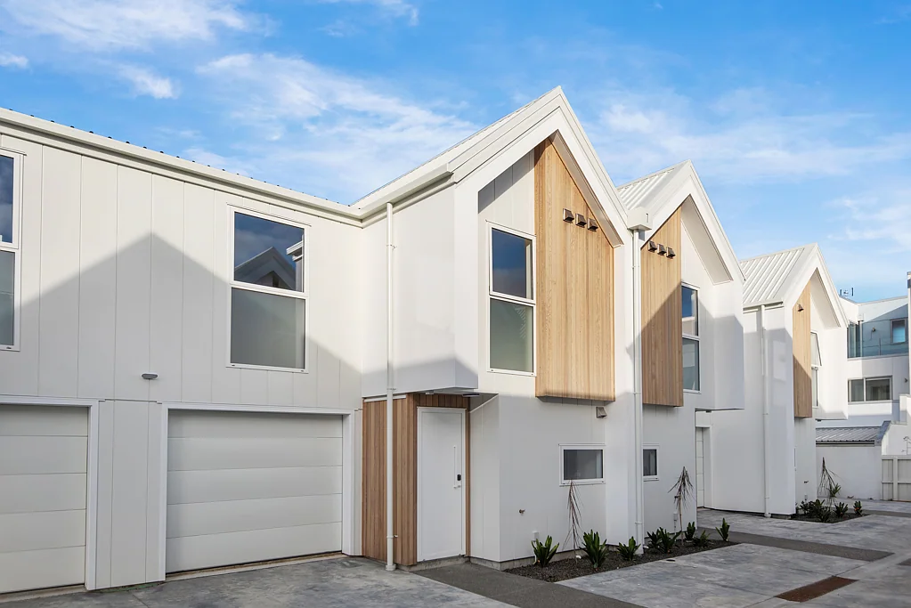 Saint Albans 3ਬੈੱਡਰੂਮ Central Location - Striking Appeal
