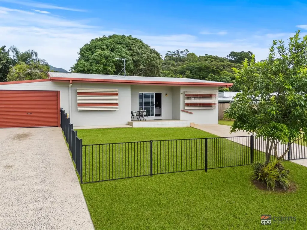 Woree 3Kwarto Solid Home with Character, Space & Excellent Potential