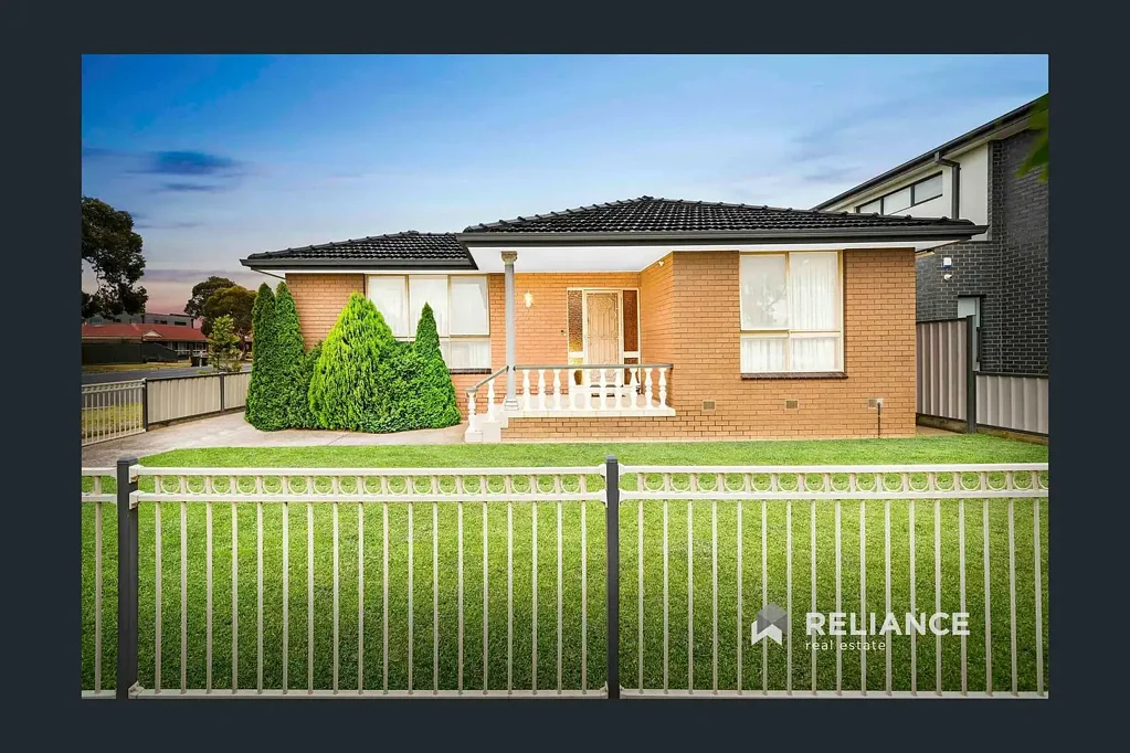 *UNDER APPLICATION* Ultimate Family Living in Werribee
