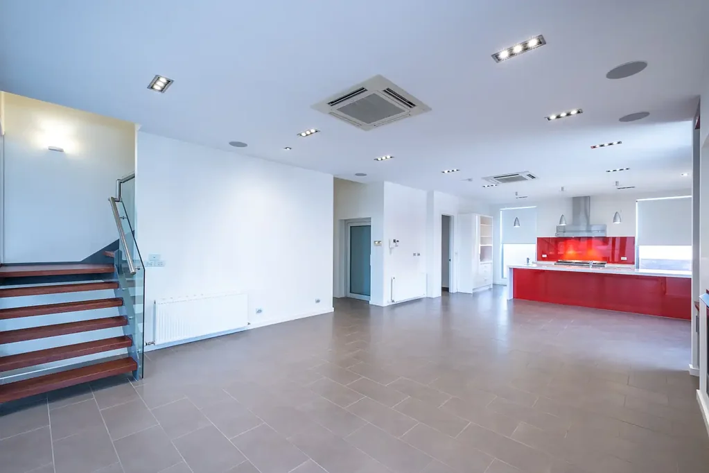 Contemporary Luxury Residence in Carlton